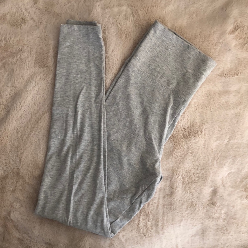 Victoria’s Secret Cotton Yoga Leggings (heathered grey)